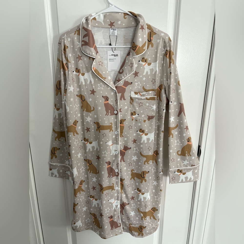 NWT- Aegean Apparel woman’s long sleeve button down night shirt, medium